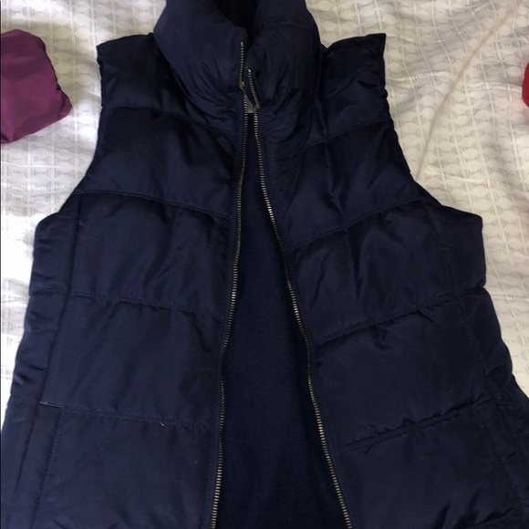 Old Navy vest jacket in navy - Picture 1 of 2